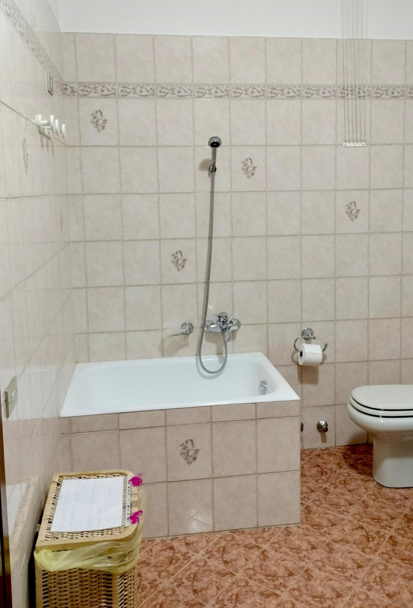 Casa Vacanze Mari, 파라티코 외부 사진